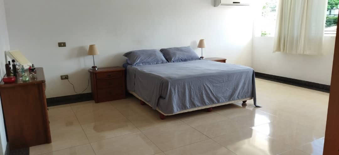 Будинок, 4047 м², 408 000$ — FAKTOR
